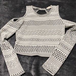 Pacsun crop top long sleeve